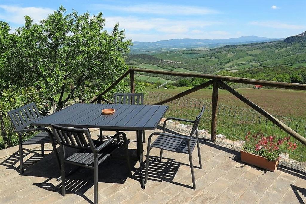 Villa Agriturismo Il Poderuccio Castiglione dʼOrcia Exterior foto